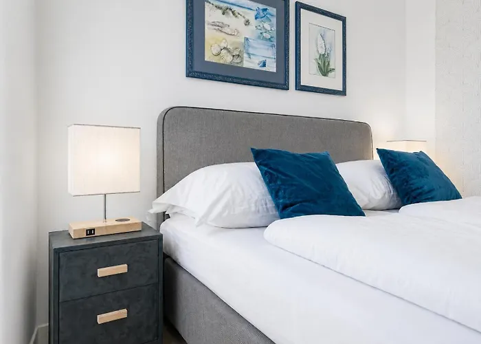 Superbly 9 Complex Ideal For 25 People Apartment Vienna