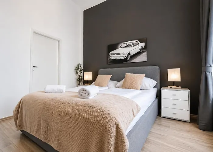 Superbly 9 Complex Ideal For 25 People Apartment Vienna