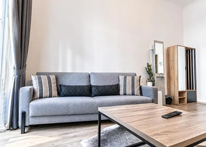 Apartment Superbly 9 Complex Ideal For 25 People Vienna